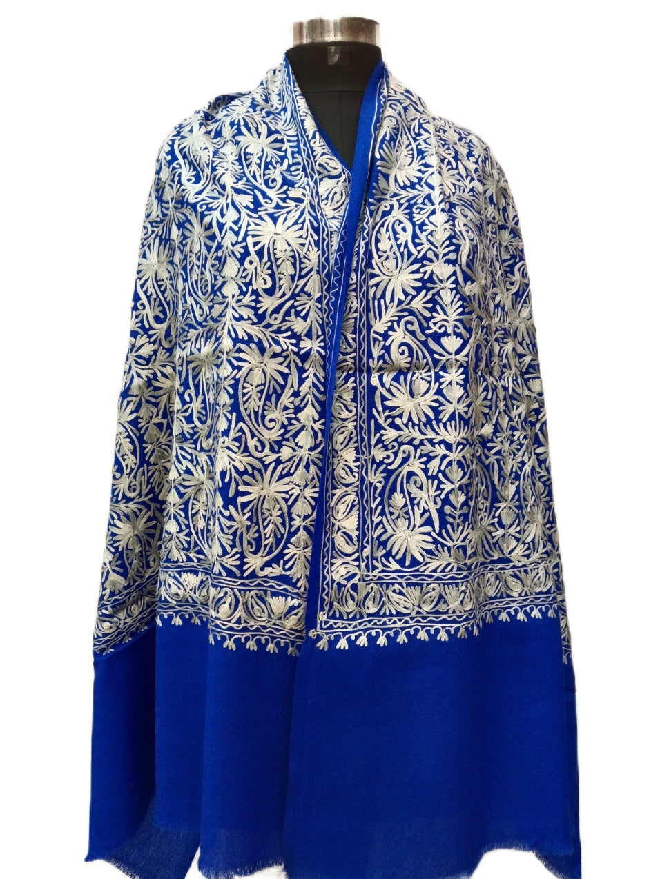 Wool Aari Embroidery Heavy Stole.