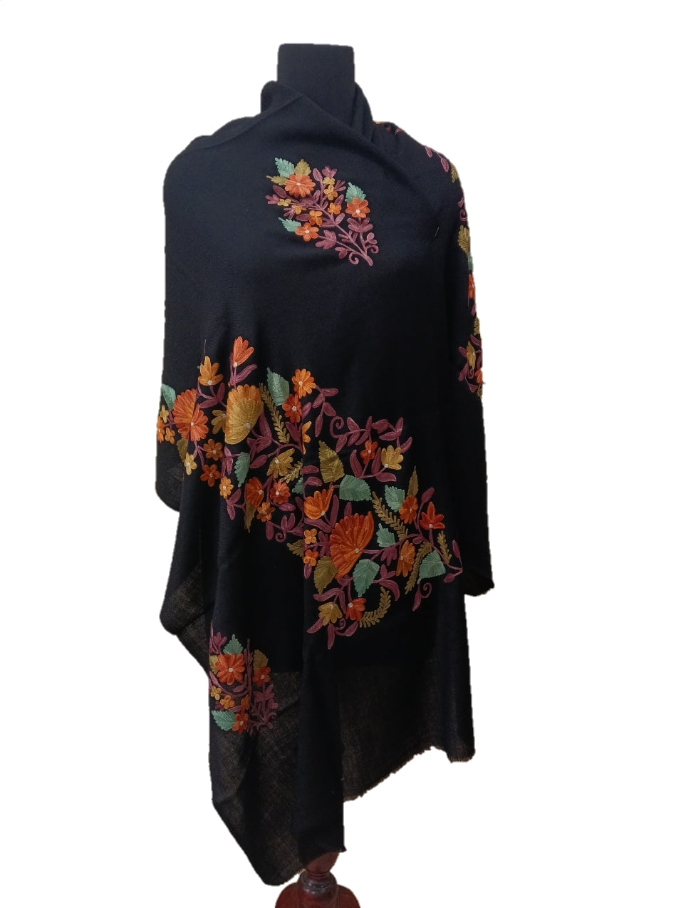 Wool Aari Embroidery Heavy Stole.