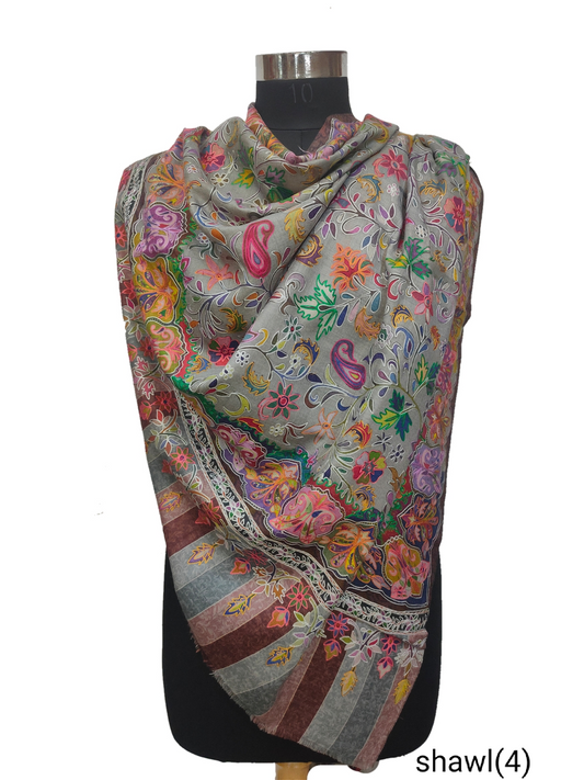 Pashmina Blended Kalamkari outlined shawl.