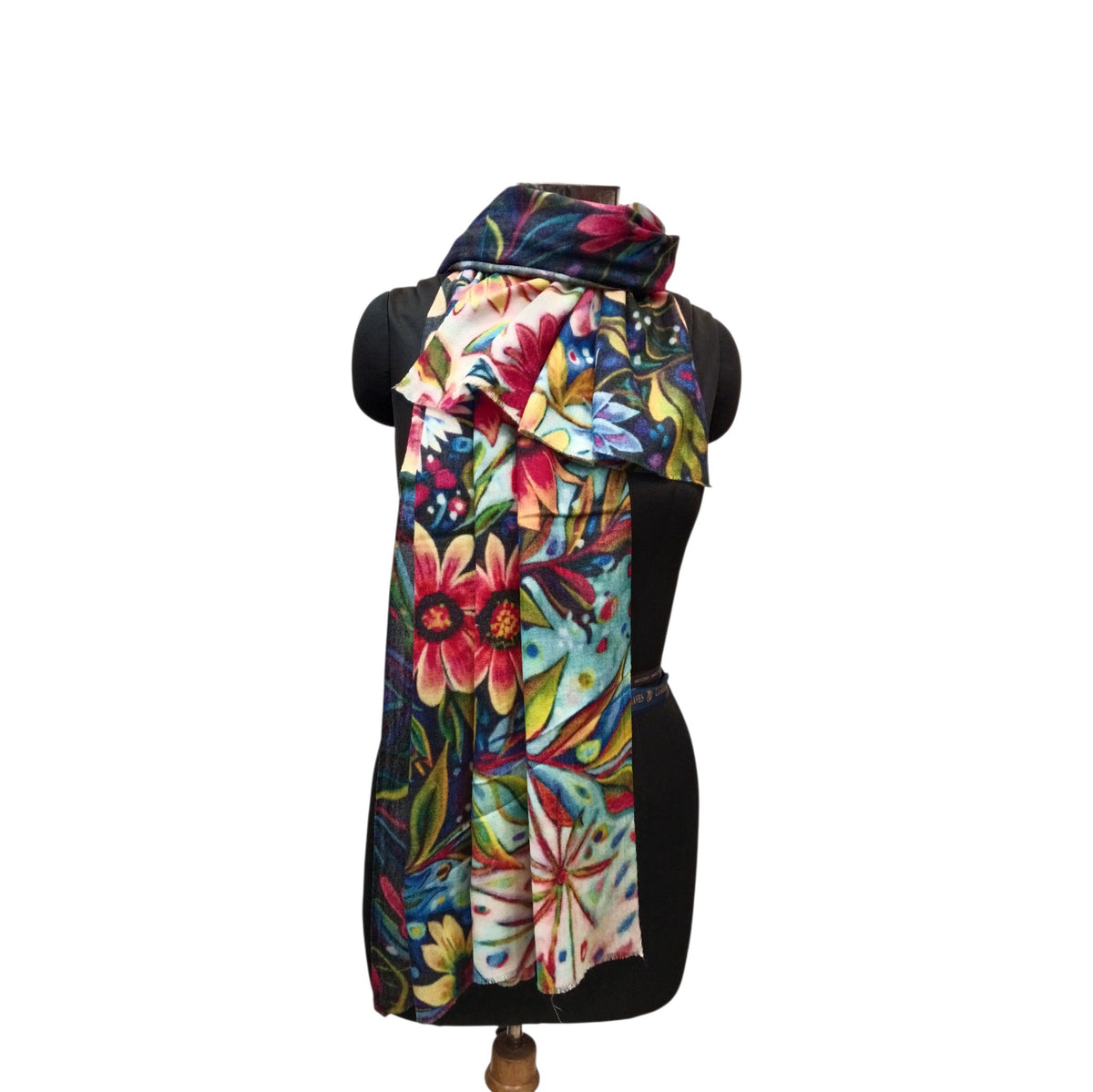 Cashmere Digital Print Stole.