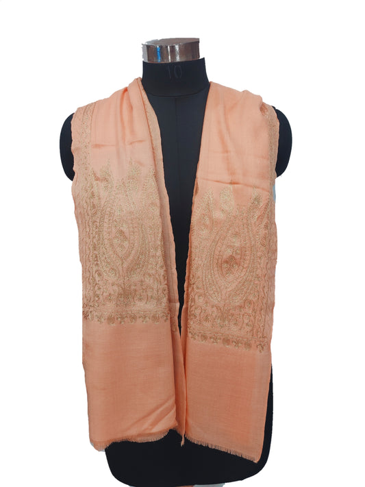 Fine wool Embroidered Palla Tilla Stole.