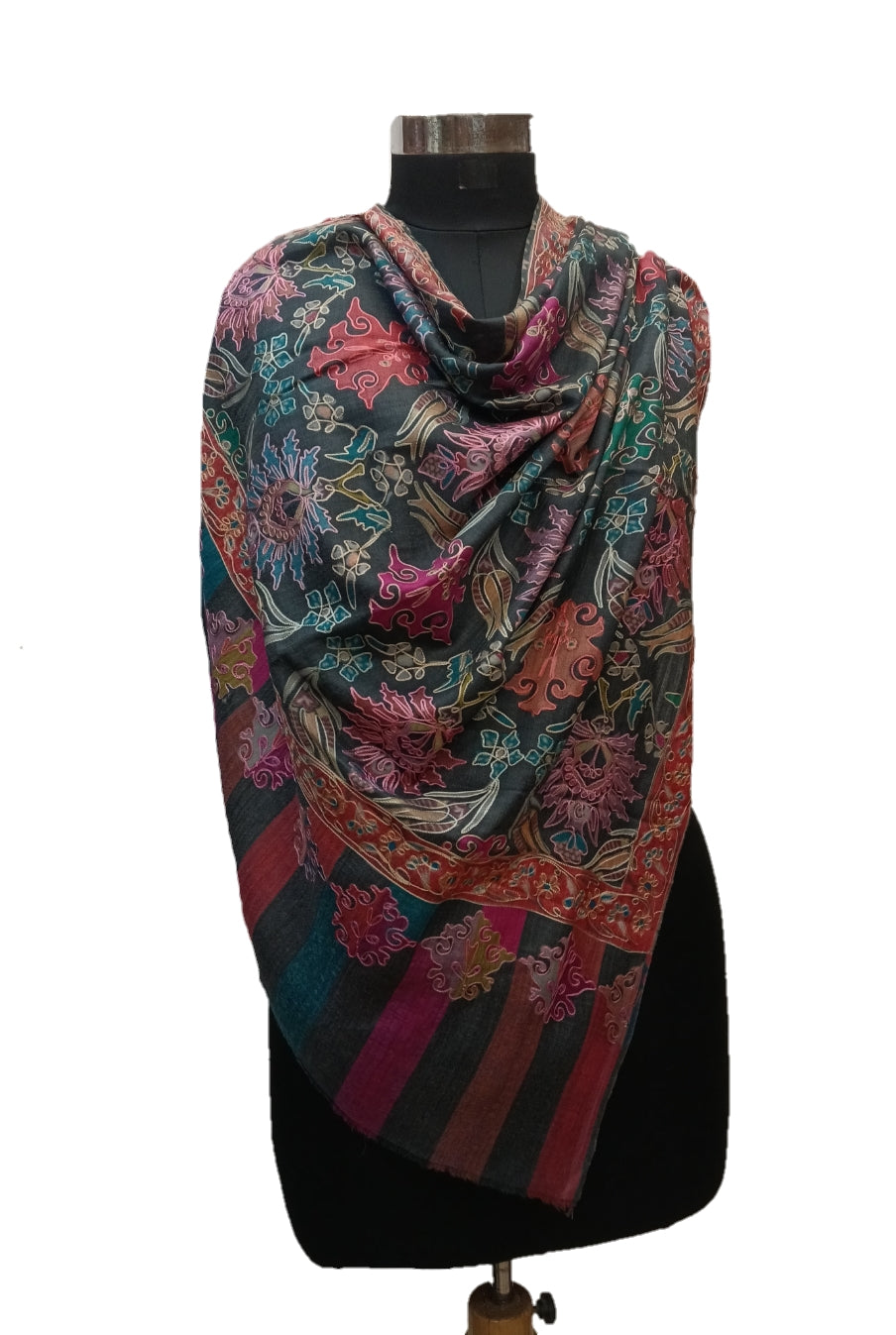 Cashmere Pashmina Blended kalamkari Outline Stole.