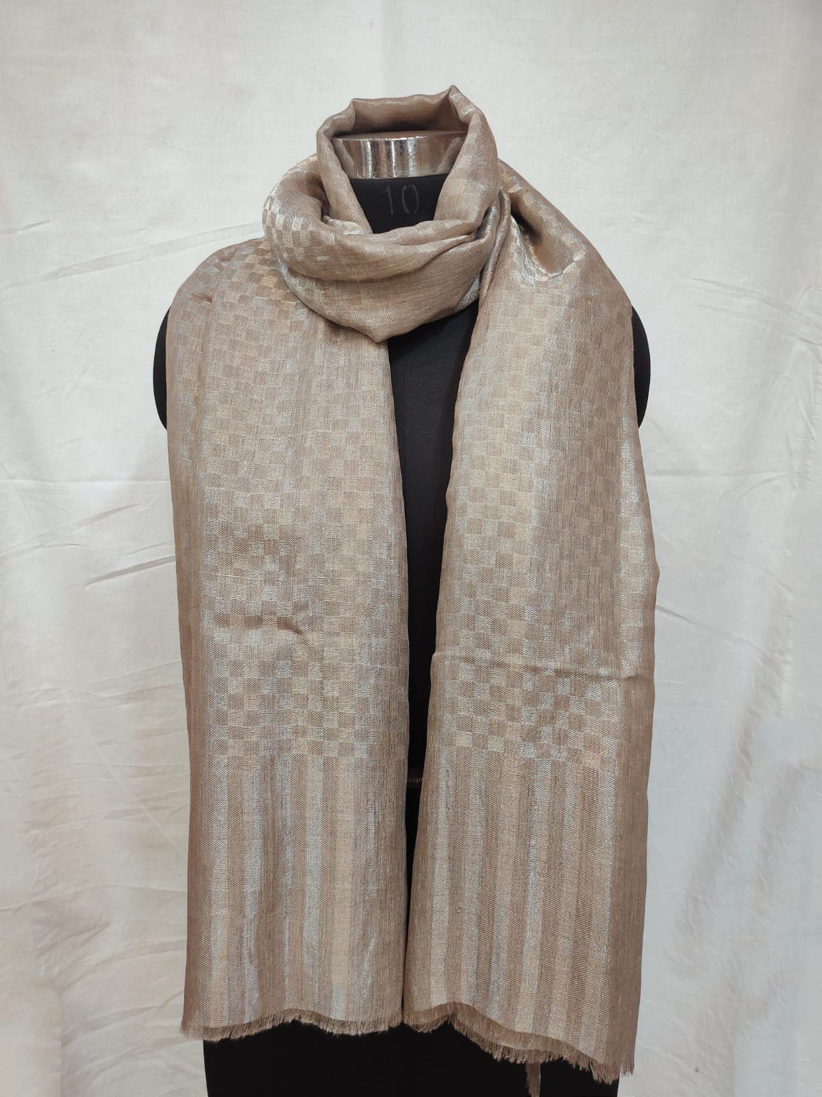 Pure Pashmina Handmade Zari Reversible Stole.