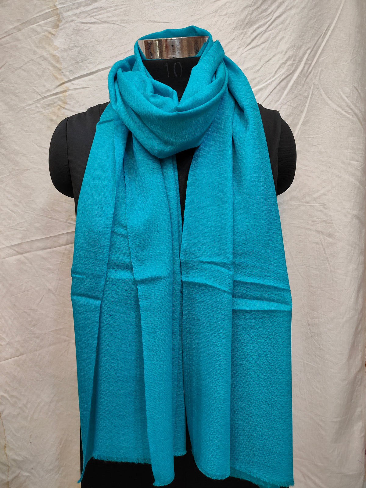 Pure Fine Cashmere Solid Color Stole.