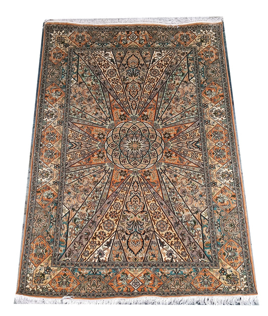 4x6 feet (120x180 cm) Kashmiri Hand Knotted Silk carpet