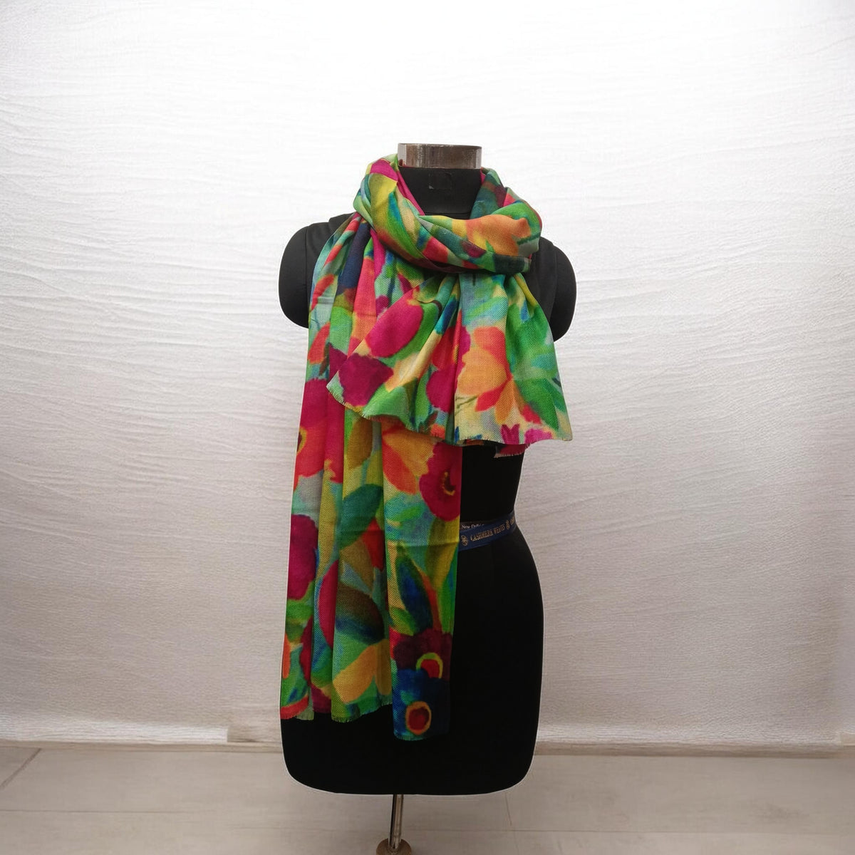 Cashmere Digital print Stole.